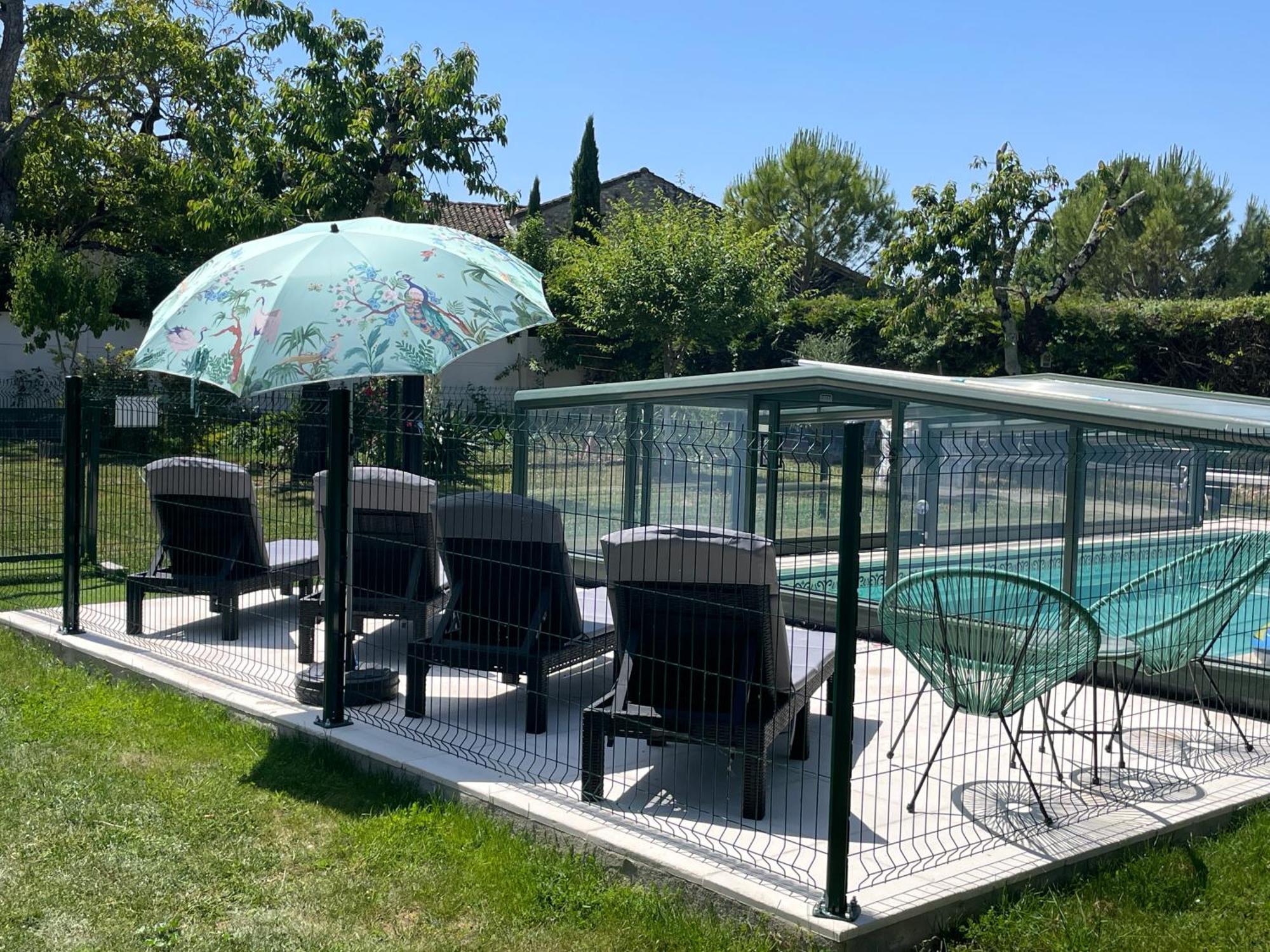 Charmant Studio Meuble Montignac-Charente Экстерьер фото