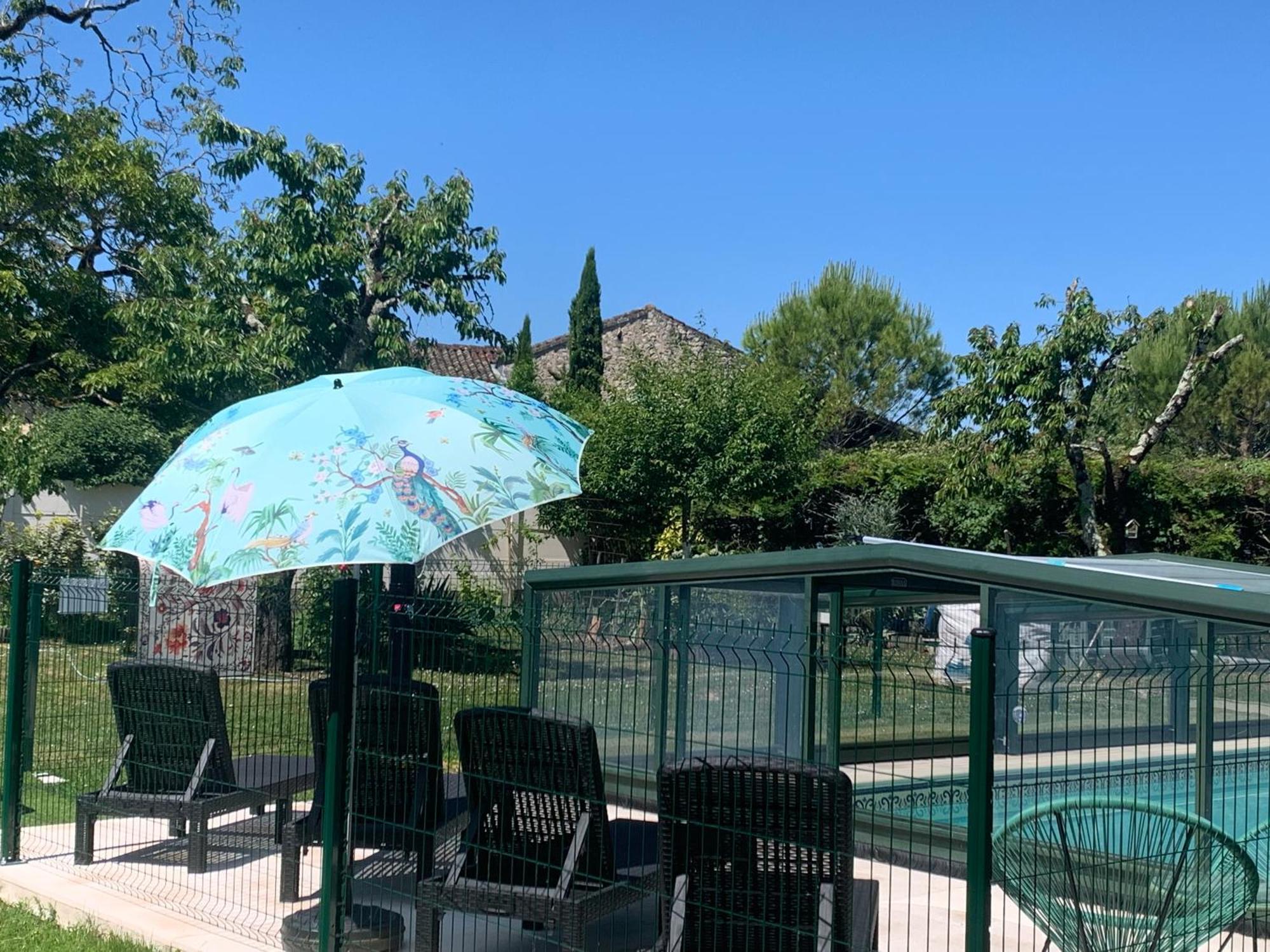Charmant Studio Meuble Montignac-Charente Экстерьер фото